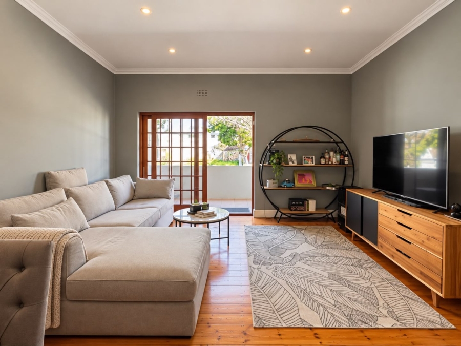 2 Bedroom Property for Sale in Oranjezicht Western Cape